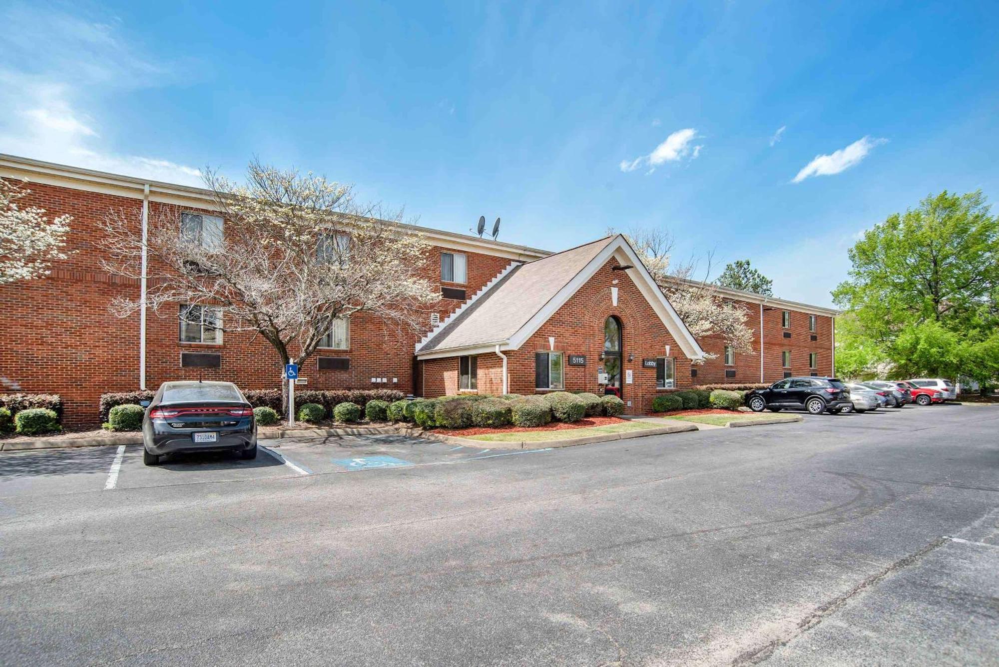Suburban East I-85 Hotel Montgomery
