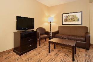 Hotel Suburban East I-85 Montgomery