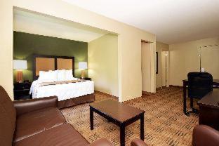 Hotel Suburban East I-85